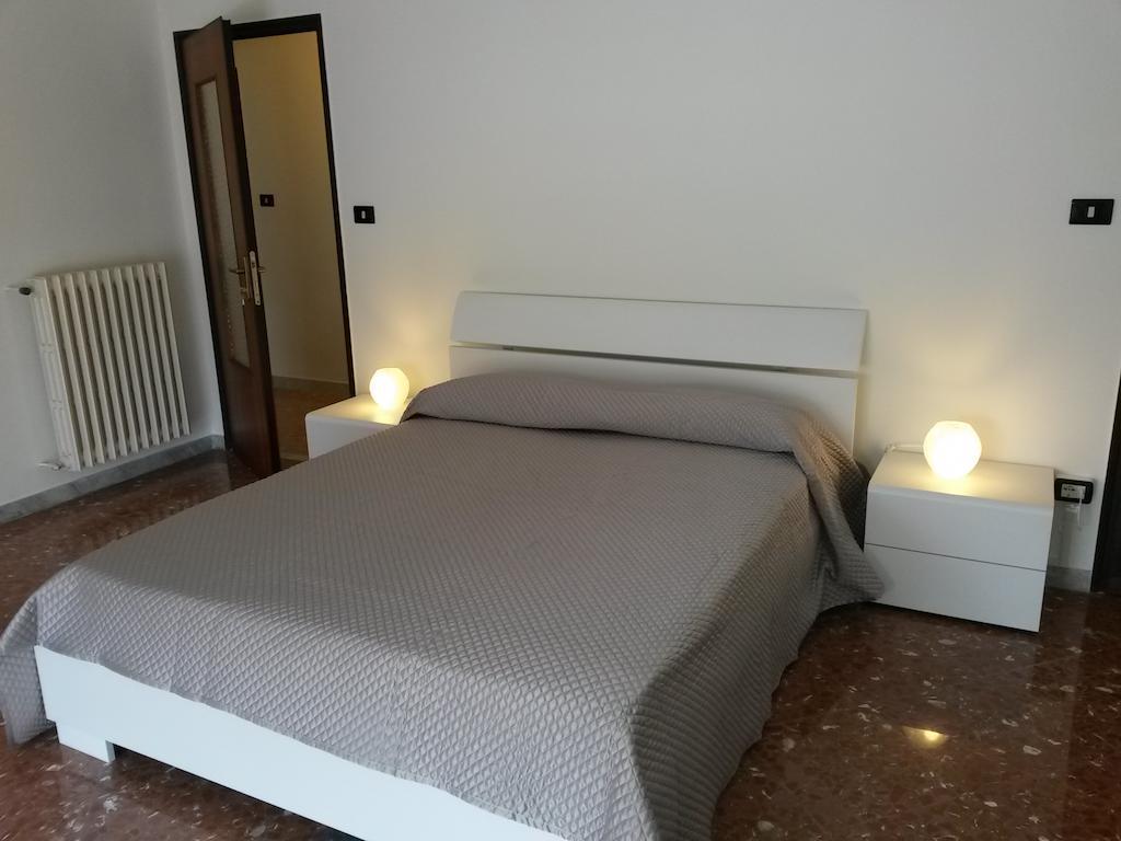 B&B Musica E Mare Monopoli Δωμάτιο φωτογραφία
